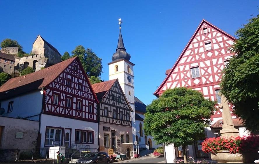 Hummelcasa Ferienhaus Bayreuth Pittersdorf Bagian luar foto